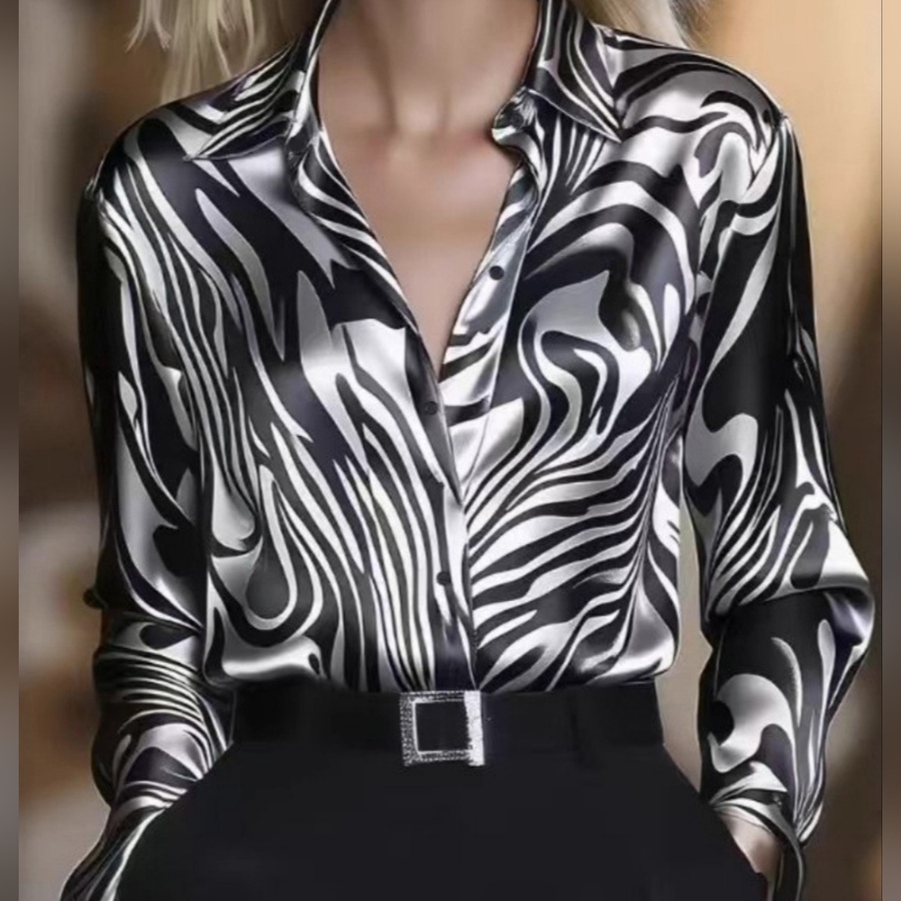 Satiny Zebra-Print Button-Front Blouse - Black & Ivory